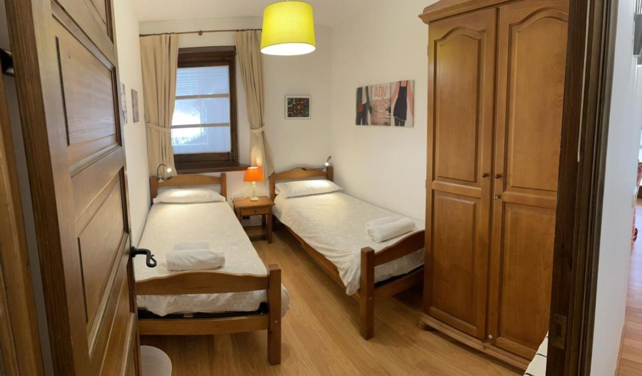 Precioso Y Acogedor Cerca De Pistas By Renttarter Apartment Incles Ngoại thất bức ảnh