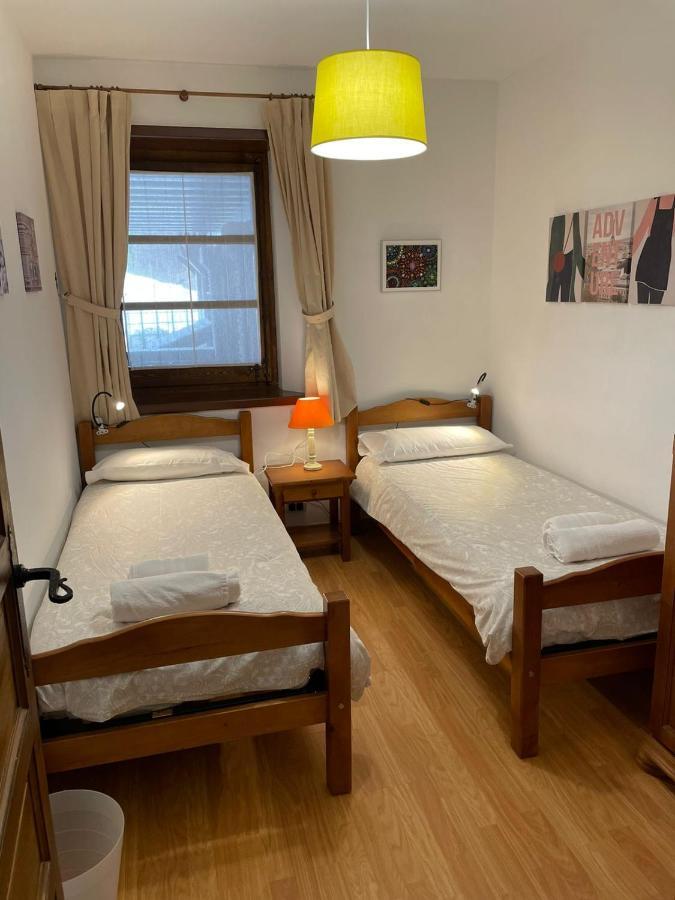 Precioso Y Acogedor Cerca De Pistas By Renttarter Apartment Incles Ngoại thất bức ảnh