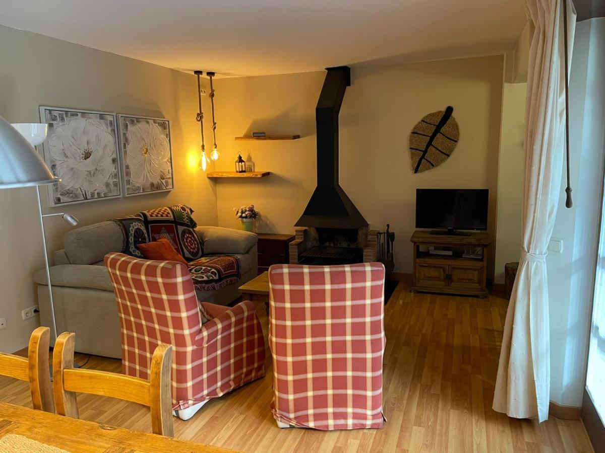 Precioso Y Acogedor Cerca De Pistas By Renttarter Apartment Incles Ngoại thất bức ảnh